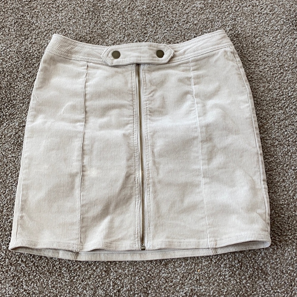 Corduroy skirt